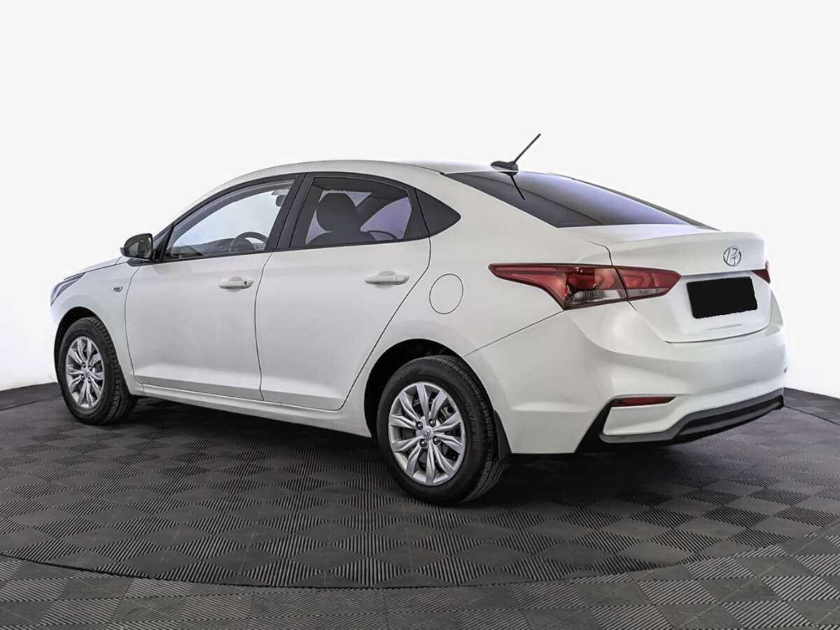 Hyundai Solaris с пробегом — 2019 год. Фото: #6