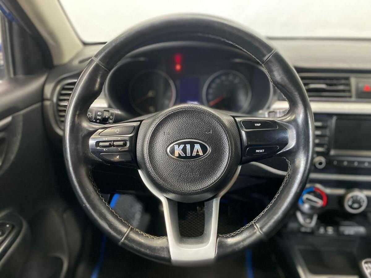 Kia Rio с пробегом — 2017 год. Фото: #11