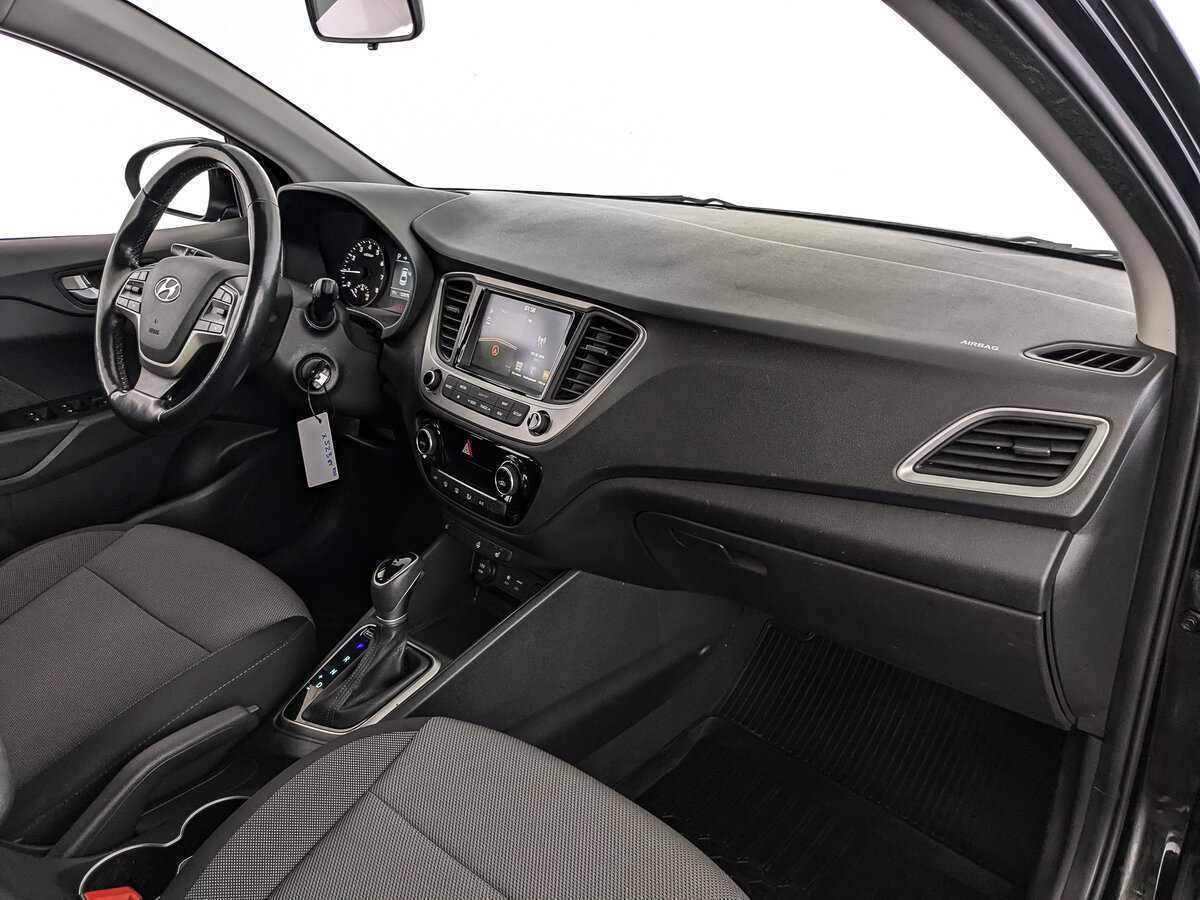 Hyundai Solaris с пробегом — 2018 год. Фото: #8