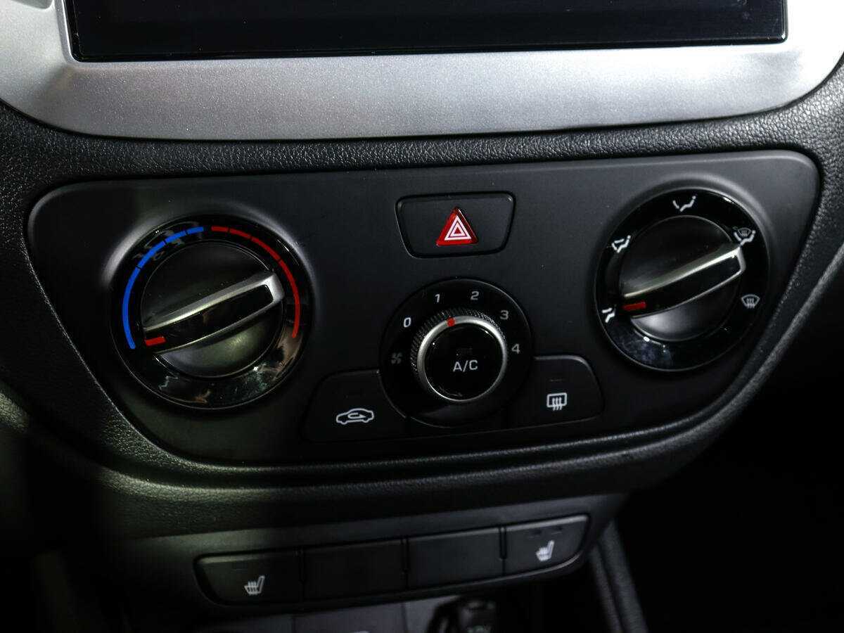 Hyundai Solaris с пробегом — 2019 год. Фото: #16