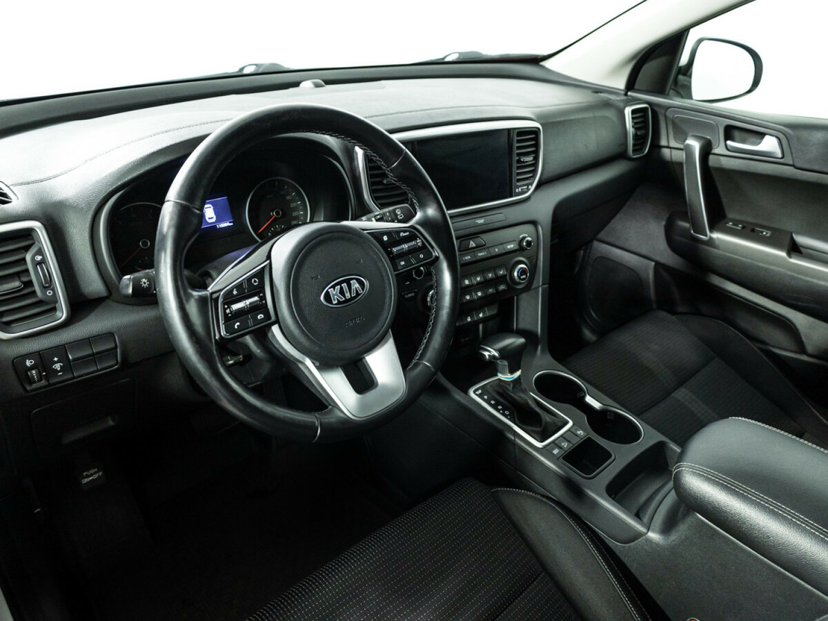 Kia Sportage с пробегом — 2022 год. Фото: #10