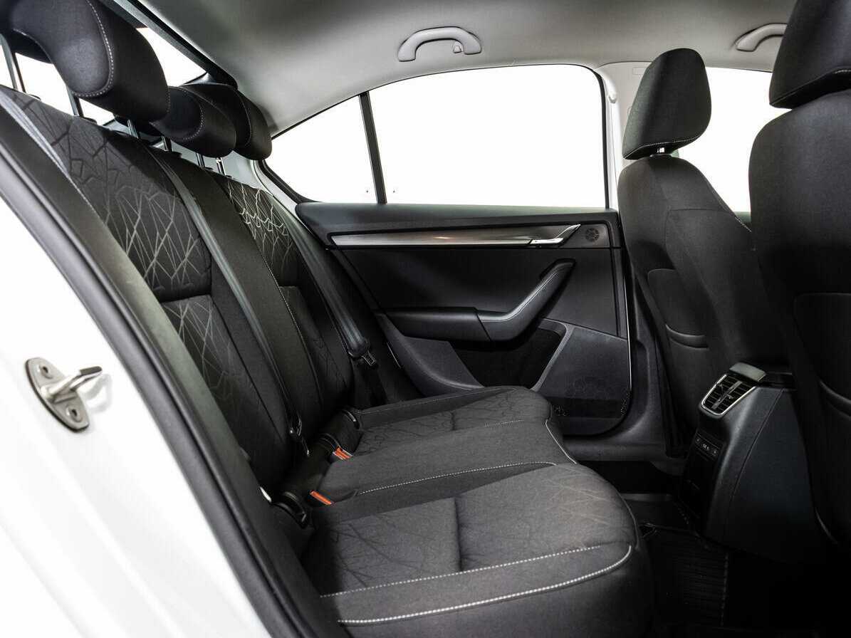 Skoda Octavia с пробегом — 2019 год. Фото: #12