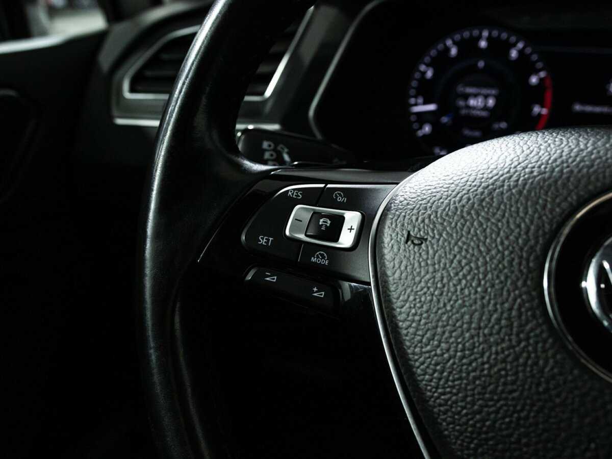 Volkswagen Tiguan с пробегом — 2017 год. Фото: #18