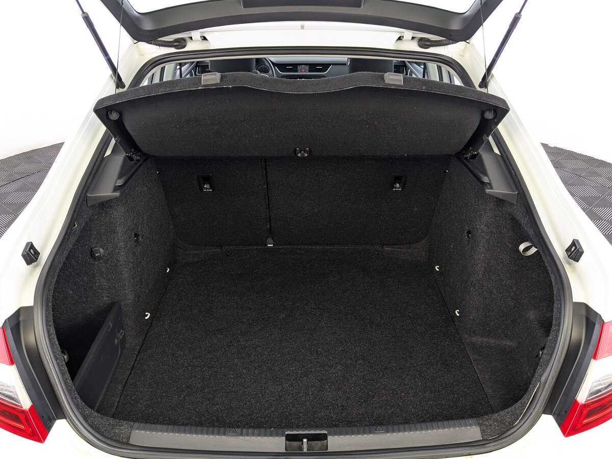 Skoda Octavia с пробегом — 2019 год. Фото: #9