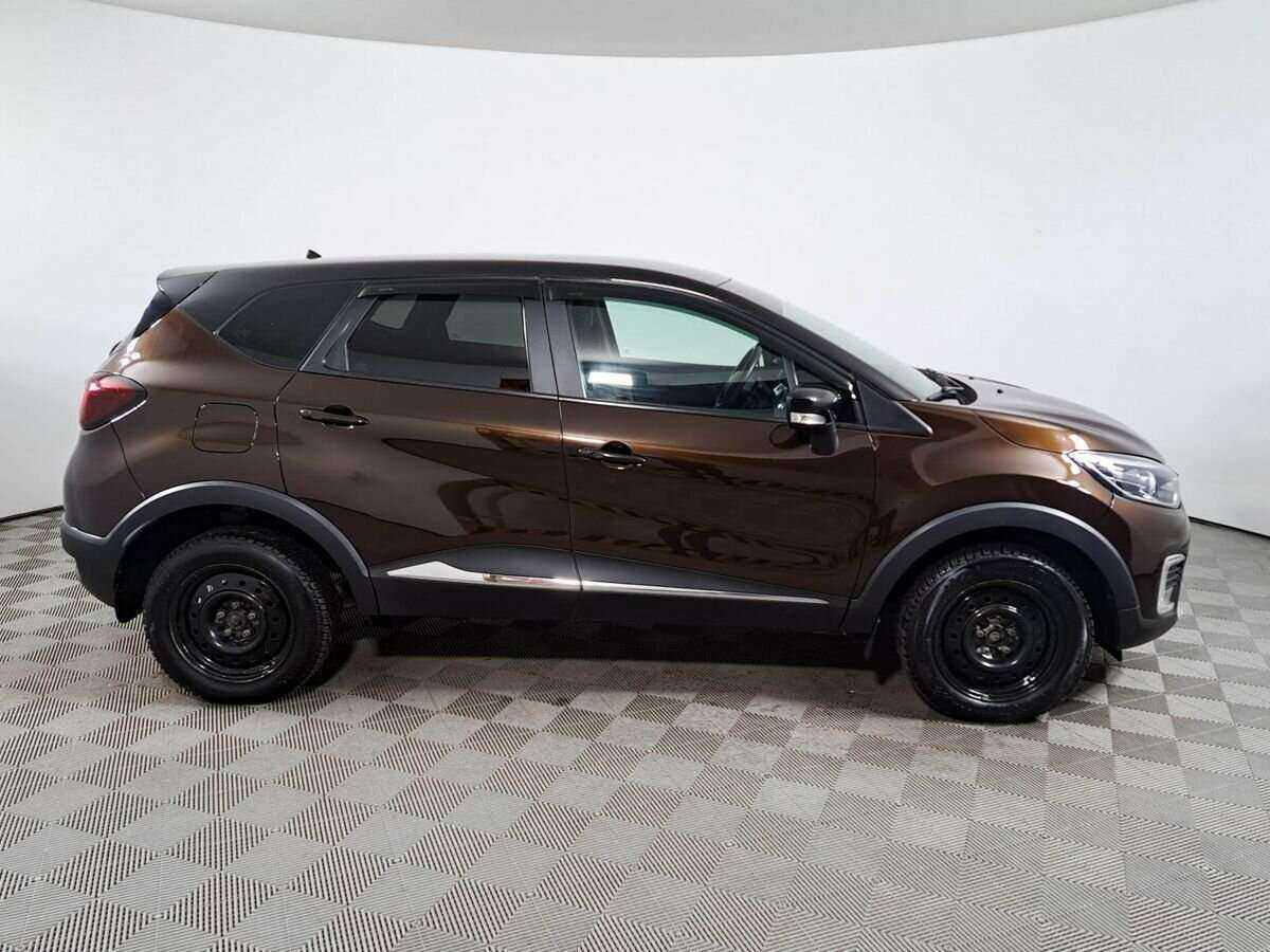 Renault Kaptur с пробегом — 2017 год. Фото: #3
