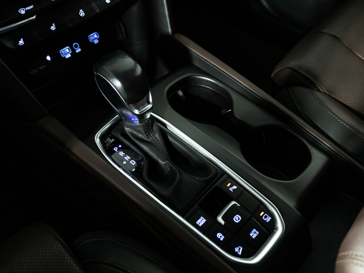 Hyundai Santa Fe с пробегом — 2019 год. Фото: #17