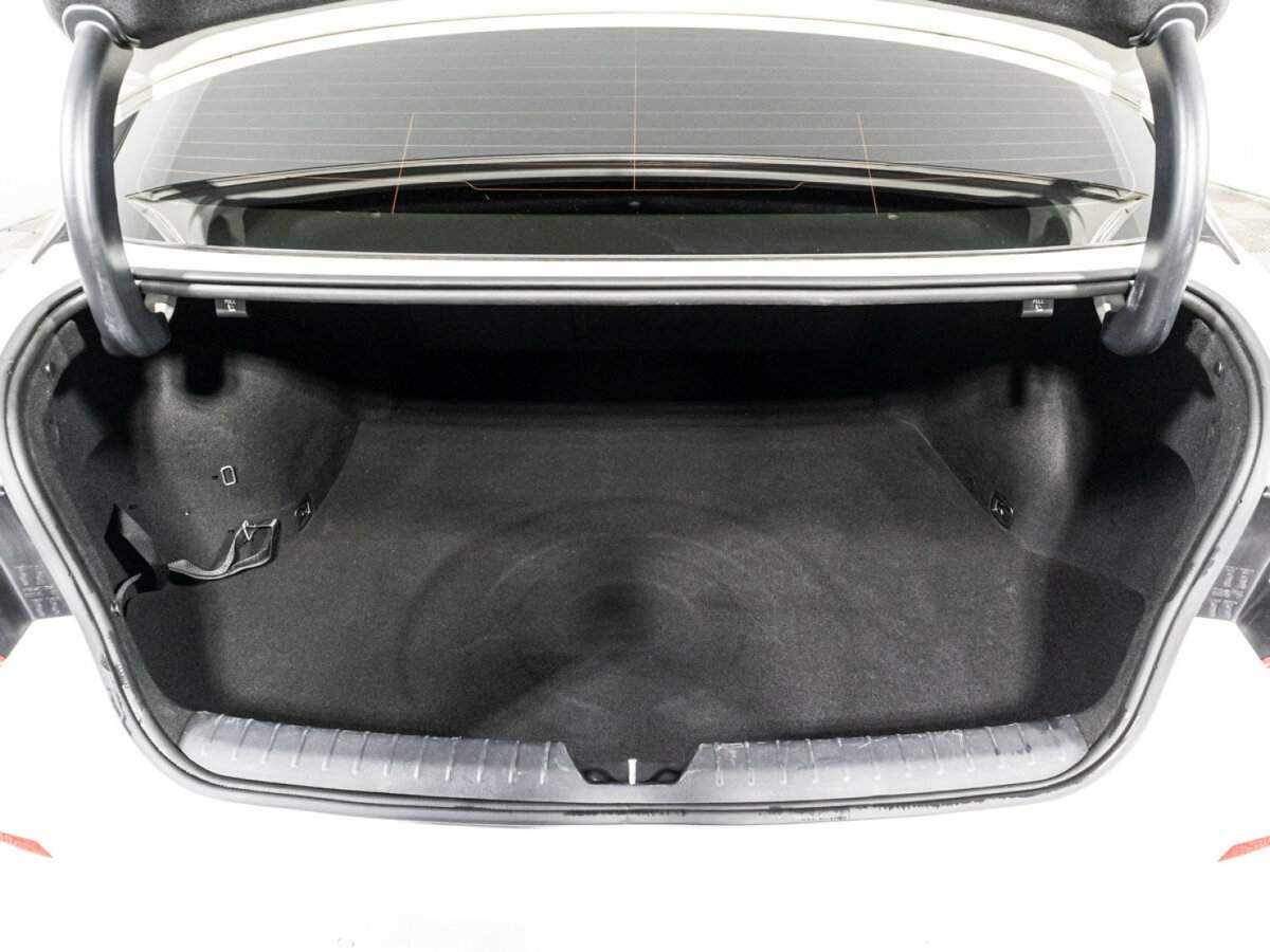 Kia Optima с пробегом — 2020 год. Фото: #28