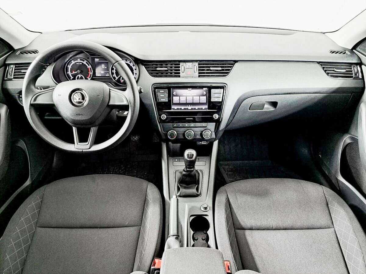 Skoda Octavia с пробегом — 2019 год. Фото: #10
