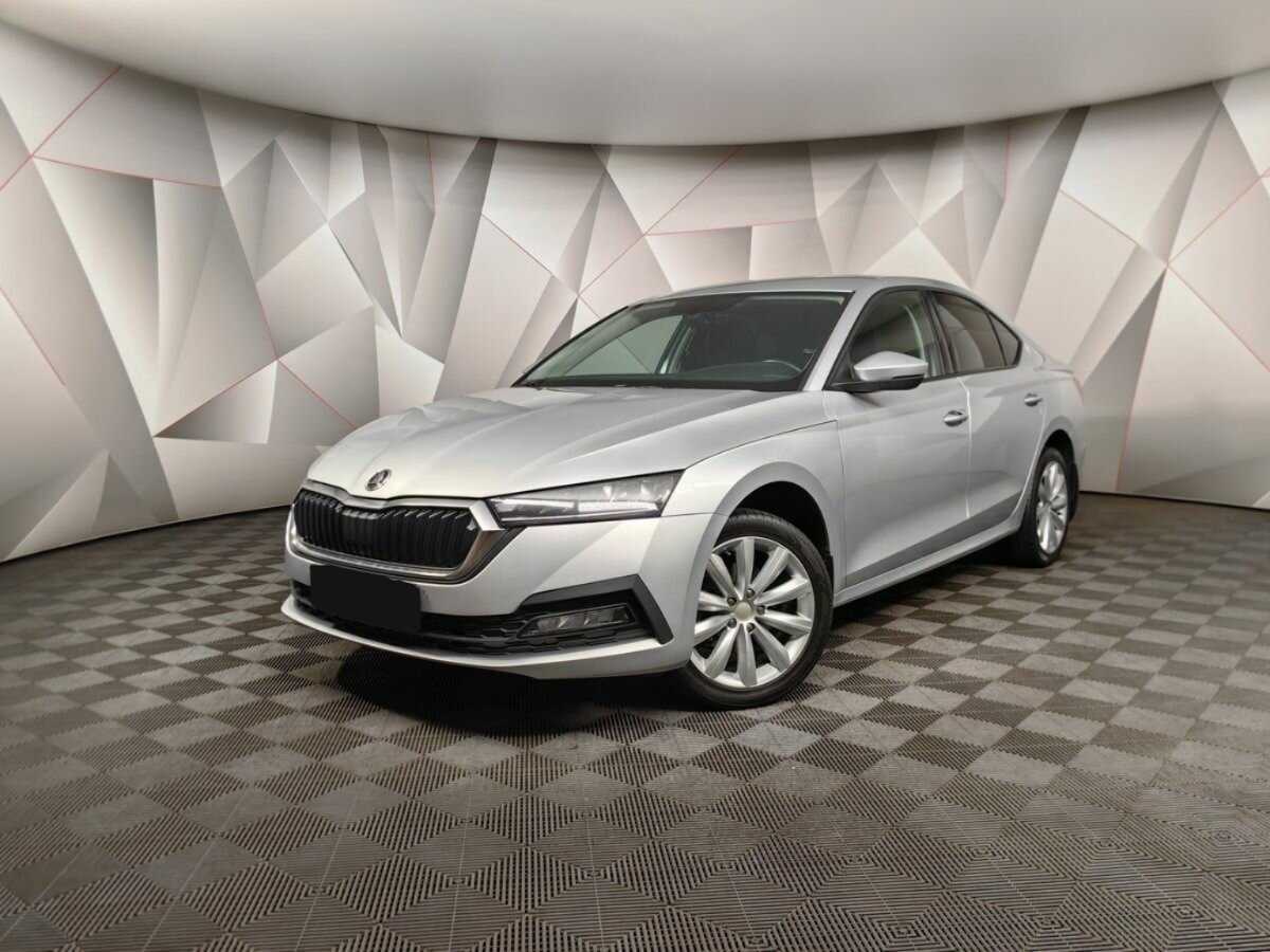 Skoda Octavia с пробегом — 2021 год. Посмотреть фото