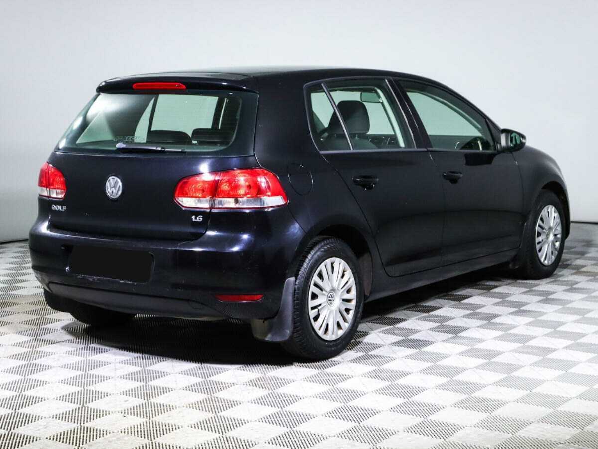 Volkswagen Golf с пробегом — 2012 год. Фото: #3