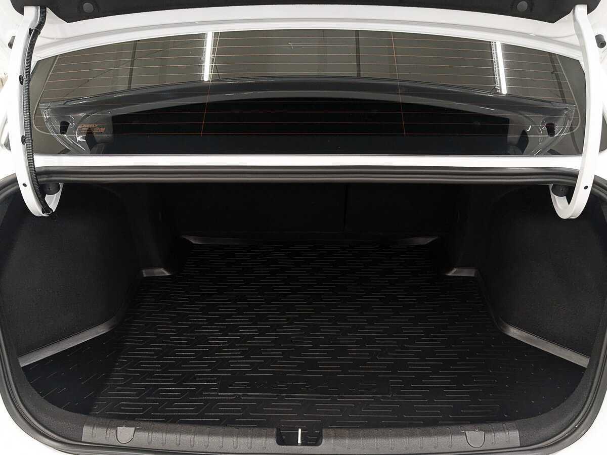 Geely Emgrand с пробегом — 2024 год. Фото: #9