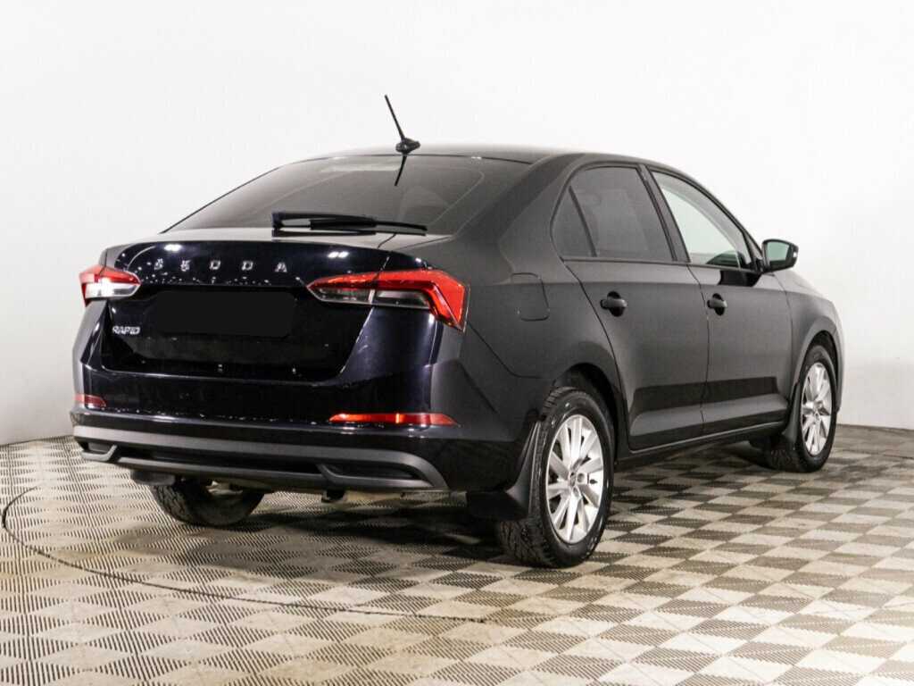 Skoda Rapid с пробегом — 2020 год. Фото: #4