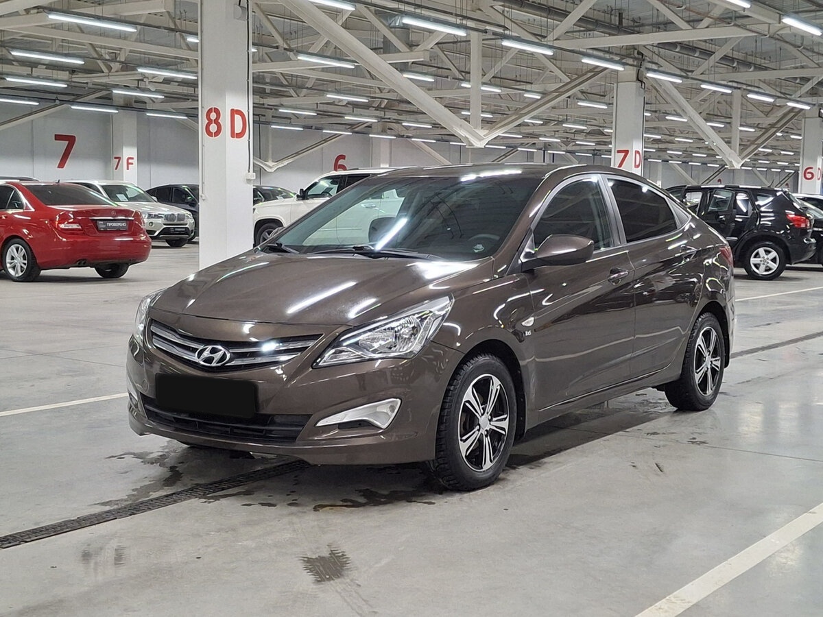 Hyundai Solaris с пробегом — 2015 год. Посмотреть фото