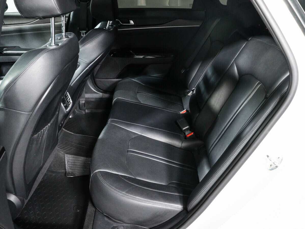 Kia K5 с пробегом — 2021 год. Фото: #9