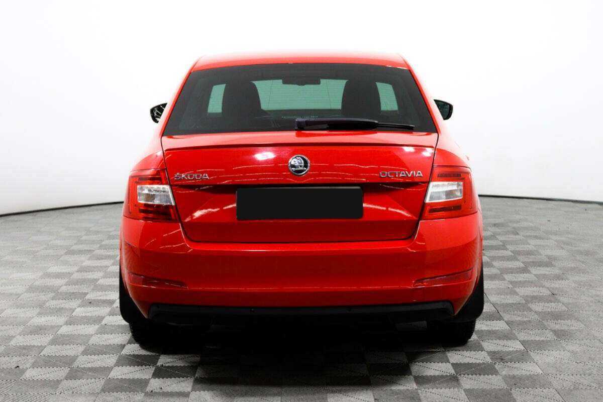 Skoda Octavia с пробегом — 2015 год. Фото: #5