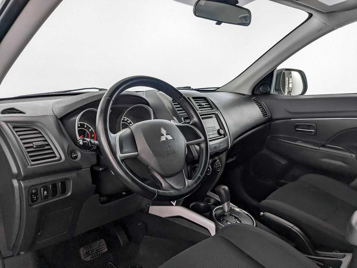 Mitsubishi ASX с пробегом — 2013 год. Фото: #13
