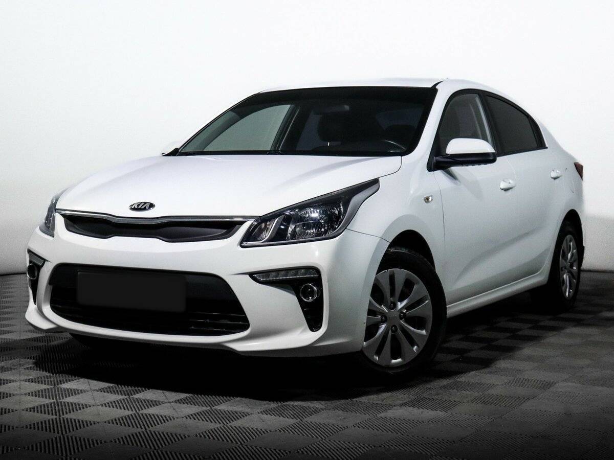 Kia Rio с пробегом — 2017 год. Фото: #0