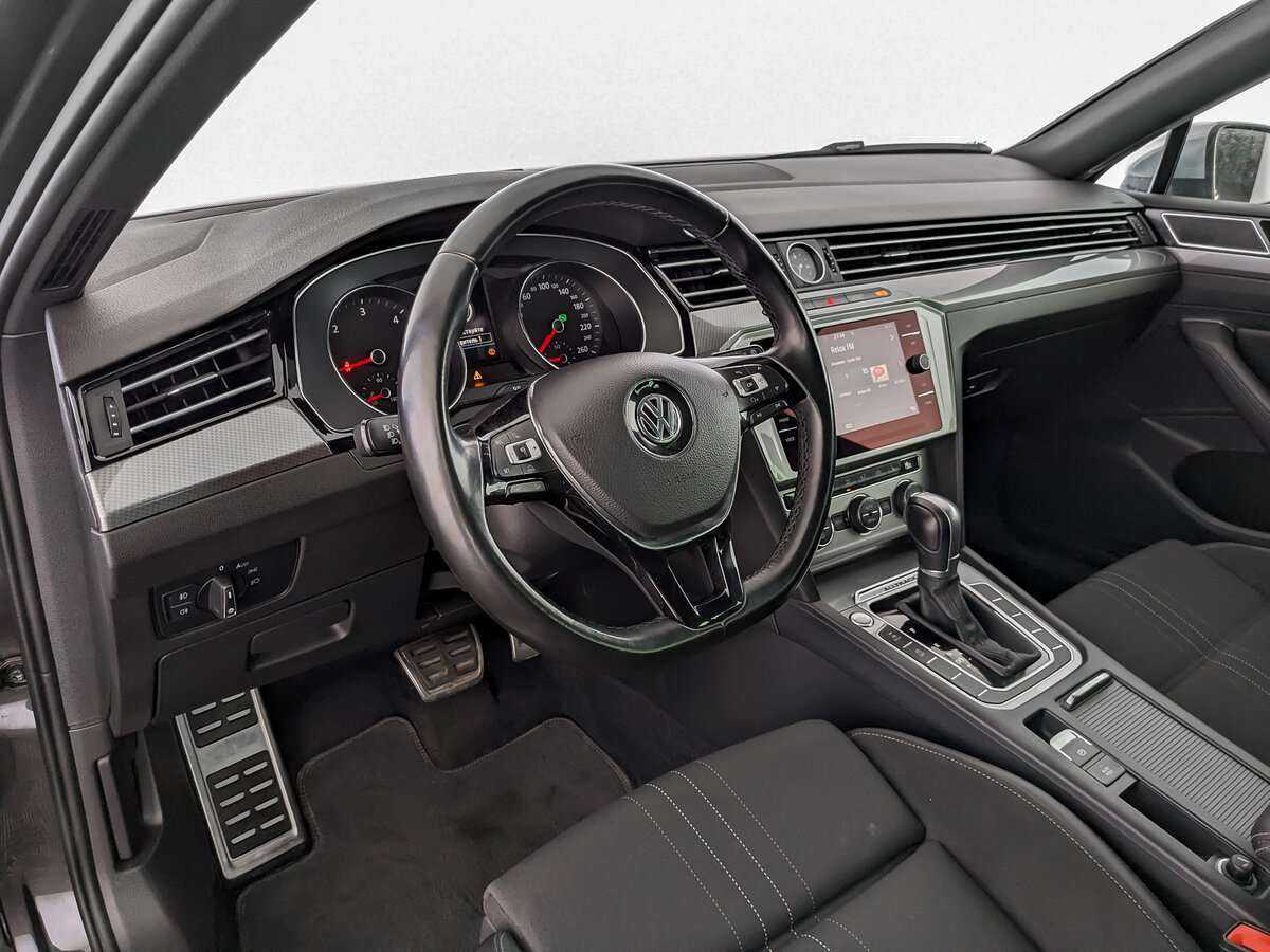 Volkswagen Passat с пробегом — 2018 год. Фото: #15