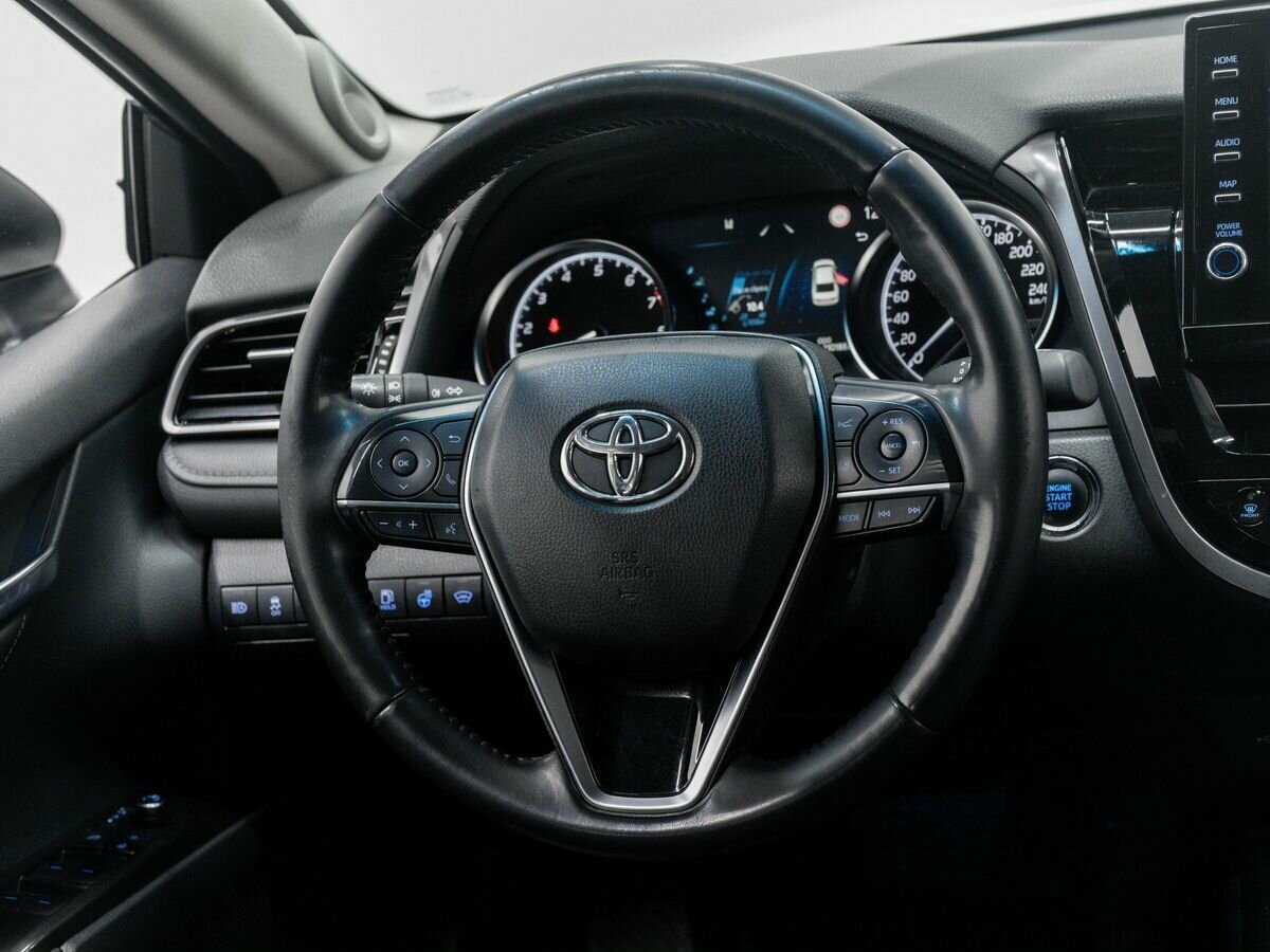 Toyota Camry с пробегом — 2022 год. Фото: #11