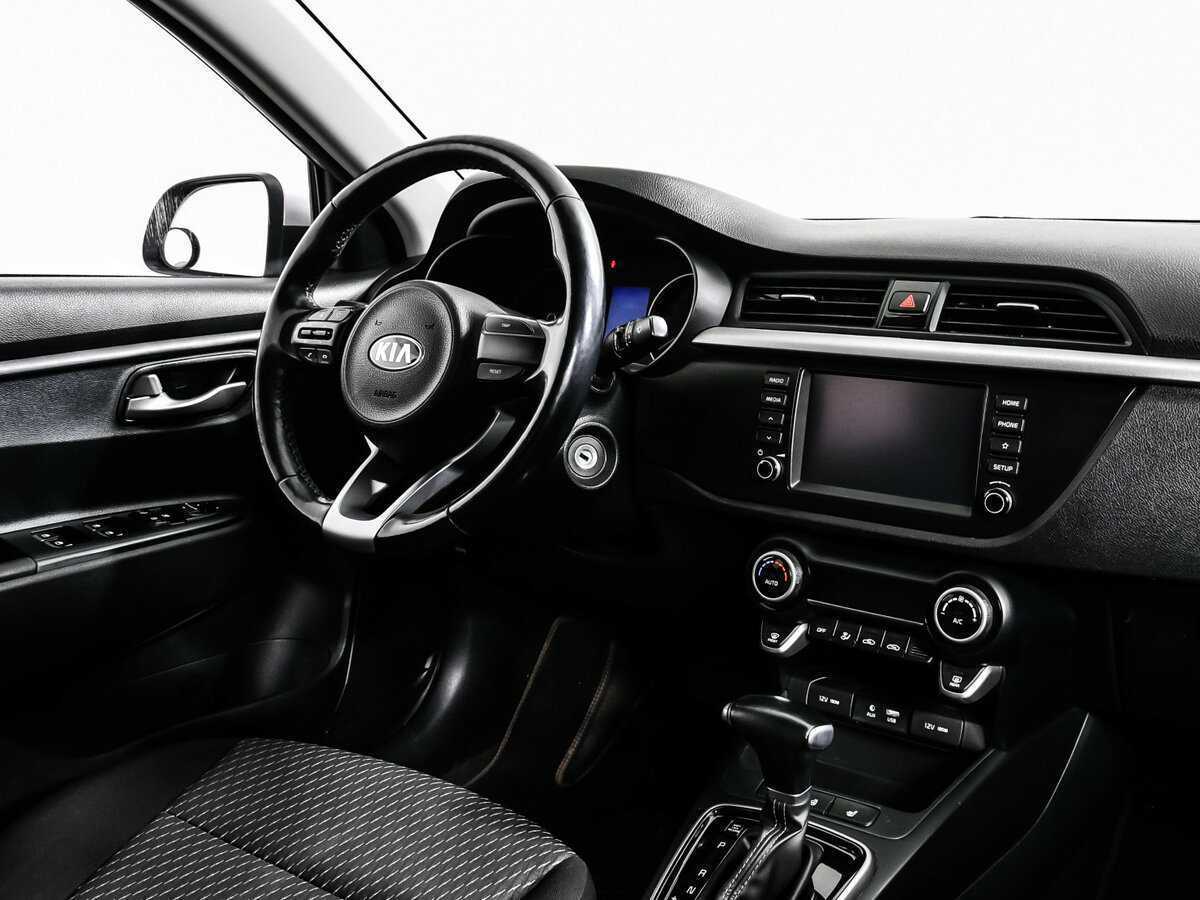Kia Rio с пробегом — 2018 год. Фото: #8