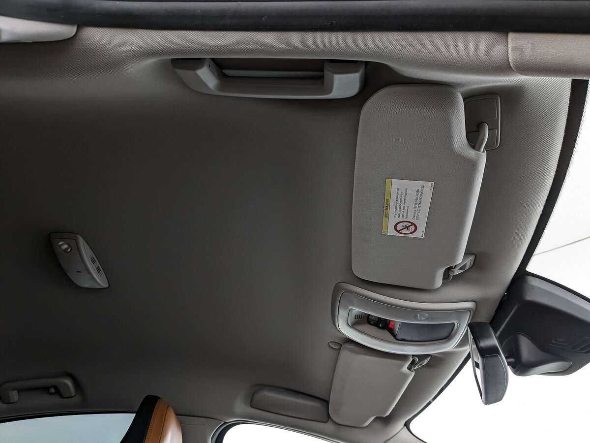 Volvo S60 с пробегом — 2012 год. Фото: #20