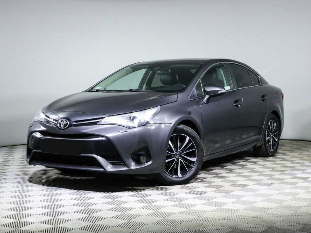 Toyota Avensis с пробегом — 2018 год. Посмотреть фото