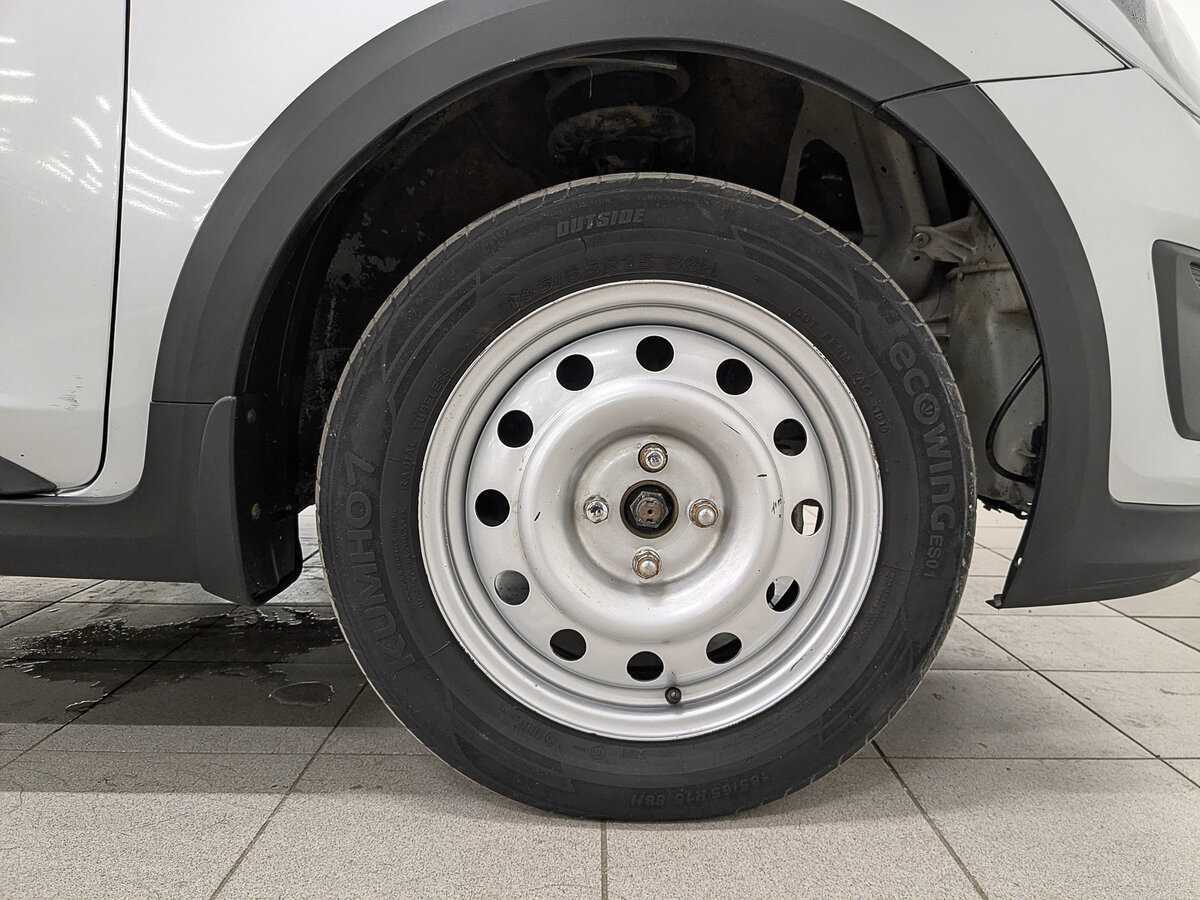 Kia Rio с пробегом — 2020 год. Фото: #11