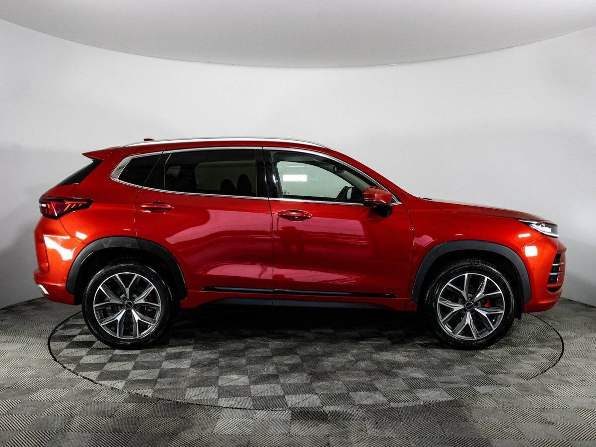 EXEED LX с пробегом — 2023 год. Фото: #3