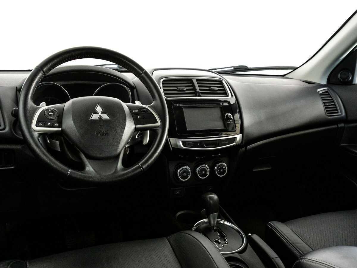 Mitsubishi ASX с пробегом — 2015 год. Фото: #10