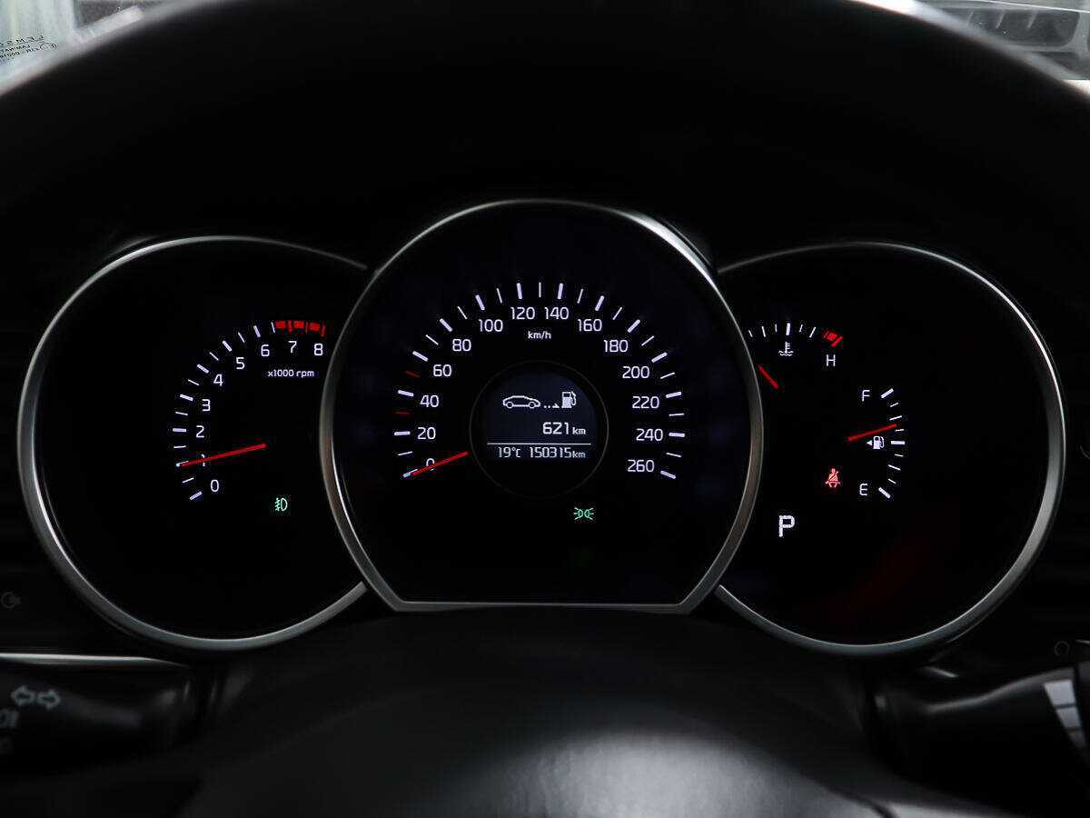 Kia Optima с пробегом — 2015 год. Фото: #13