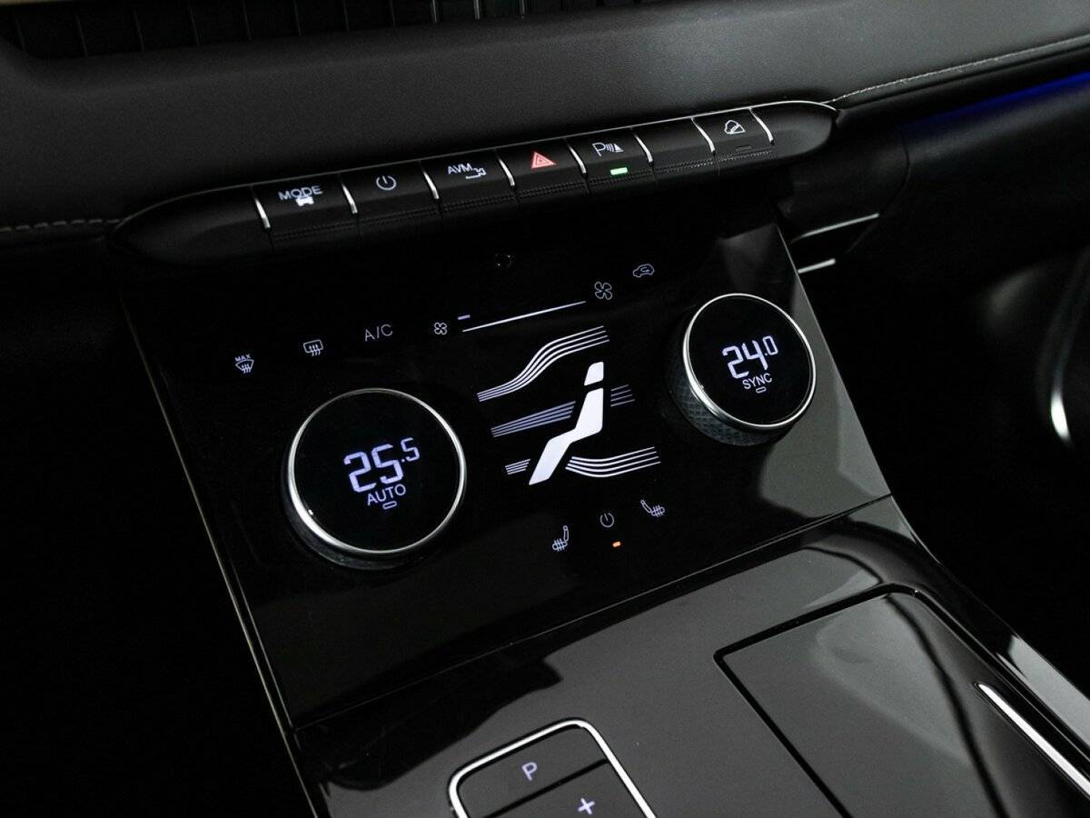 EXEED LX с пробегом — 2023 год. Фото: #19