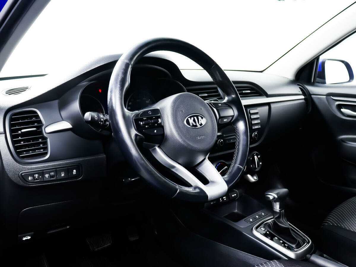 Kia Rio с пробегом — 2018 год. Фото: #12