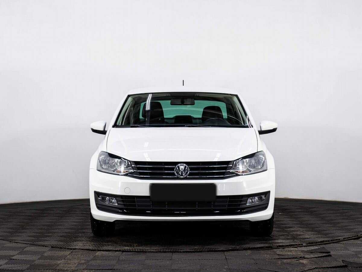 Volkswagen Polo с пробегом — 2020 год. Фото: #1