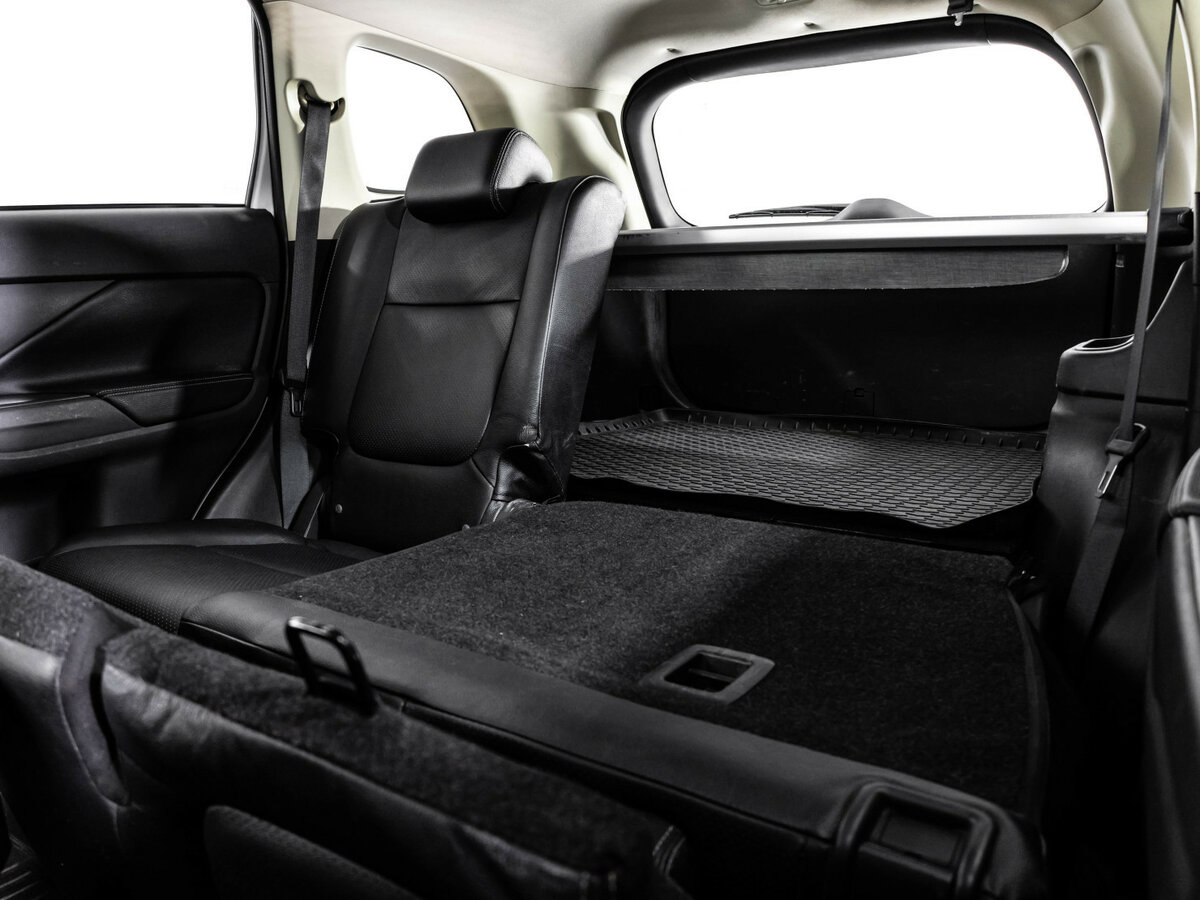 Mitsubishi Outlander с пробегом — 2016 год. Фото: #19