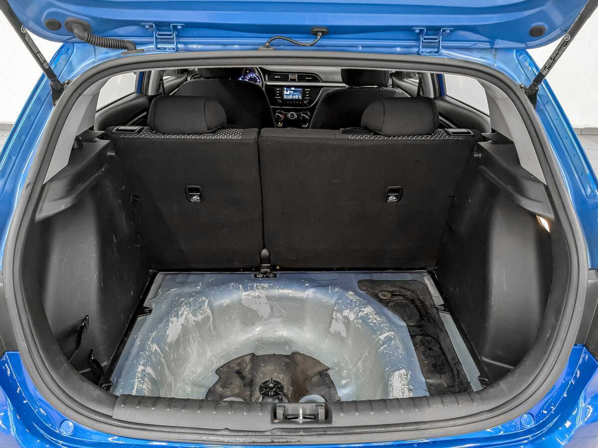 Kia Rio с пробегом — 2020 год. Фото: #9