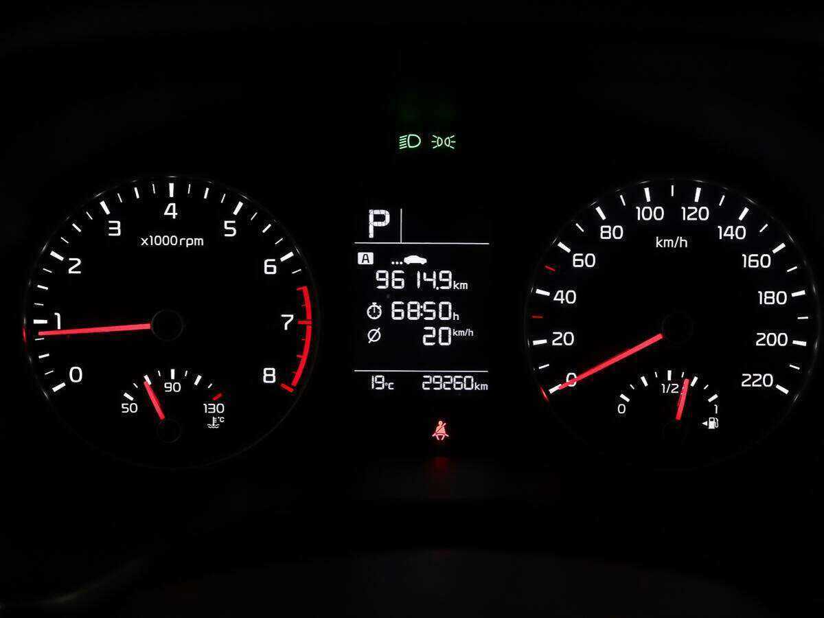 Kia Rio с пробегом — 2020 год. Фото: #13