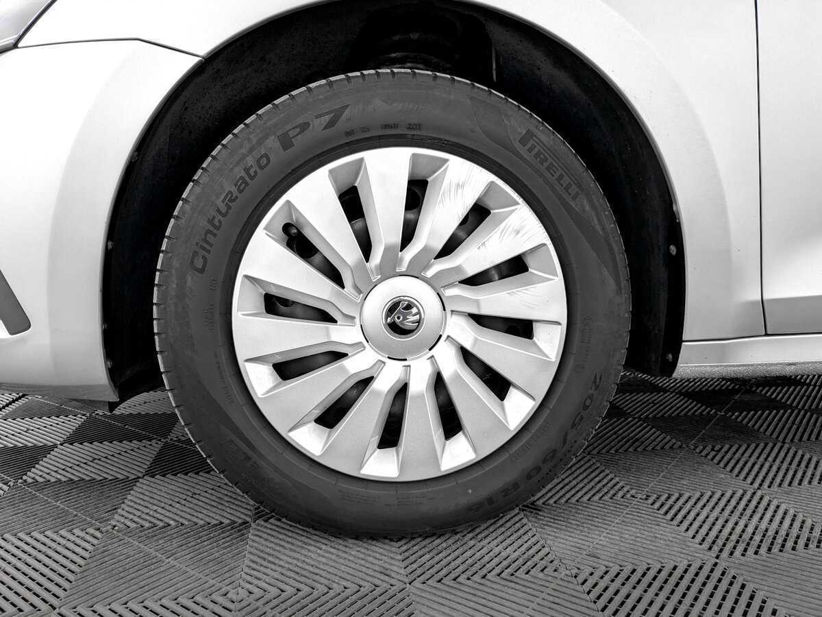 Skoda Octavia с пробегом — 2021 год. Фото: #17