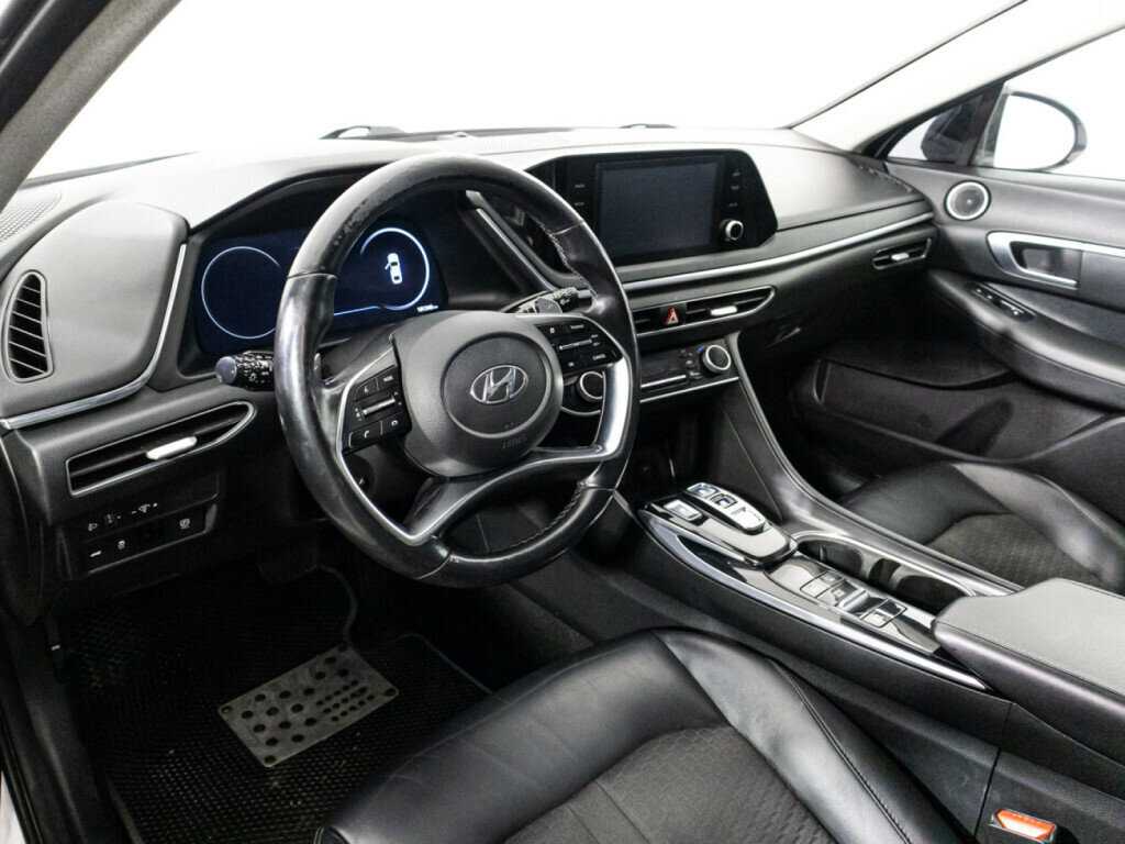 Hyundai Sonata с пробегом — 2019 год. Фото: #10