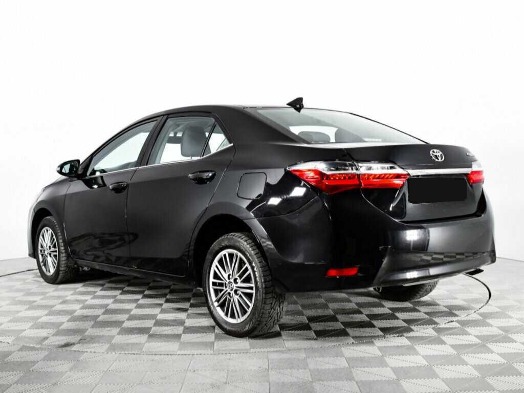 Toyota Corolla с пробегом — 2018 год. Фото: #6