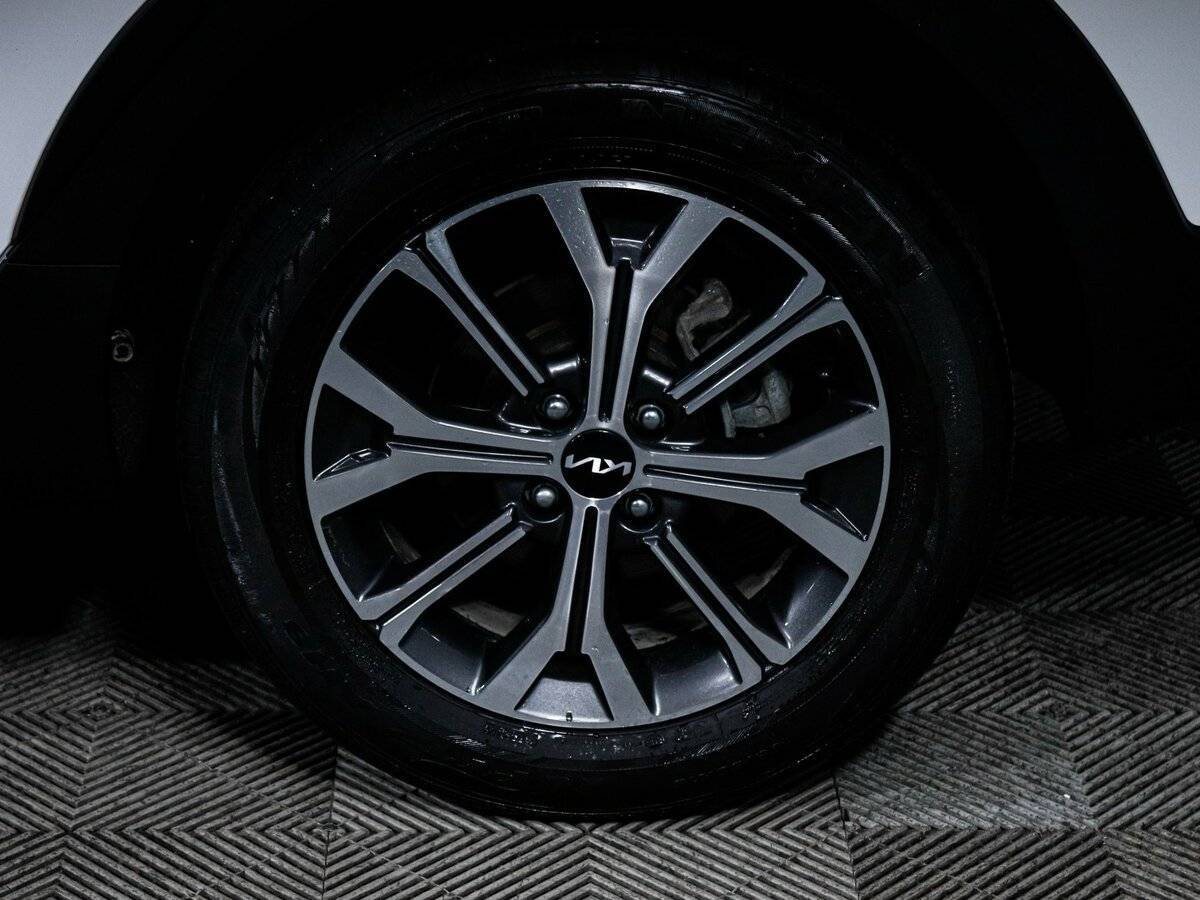 Kia Rio с пробегом — 2022 год. Фото: #11