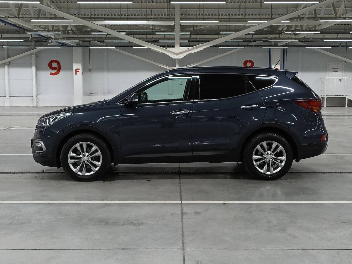 Hyundai Santa Fe с пробегом — 2015 год. Фото: #7