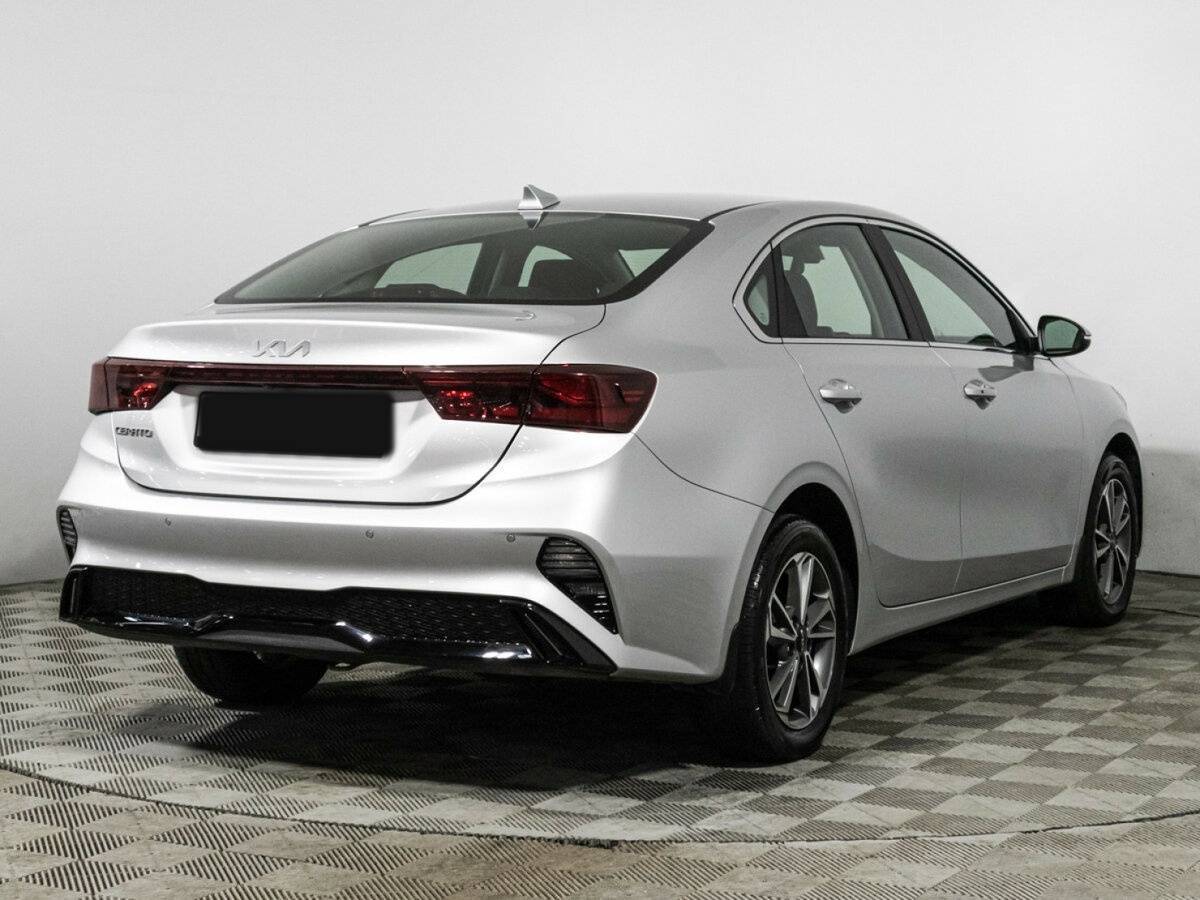 Kia Cerato с пробегом — 2021 год. Фото: #5