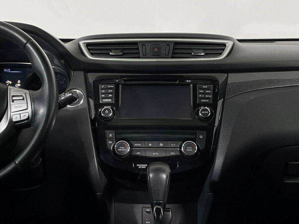 Nissan X-Trail с пробегом — 2015 год. Фото: #9