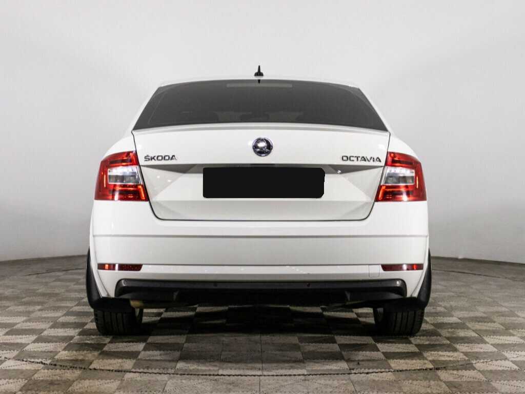 Skoda Octavia с пробегом — 2018 год. Фото: #5