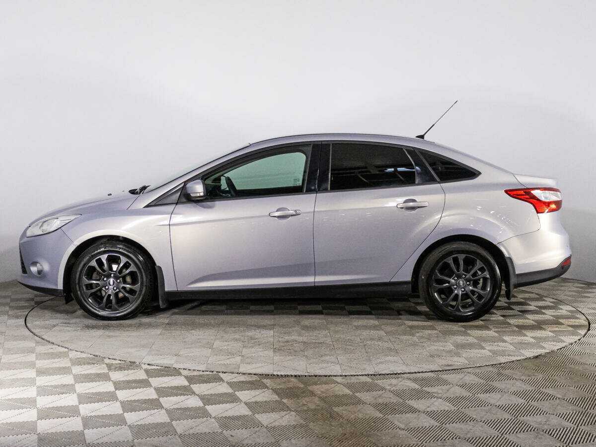 Ford Focus с пробегом — 2012 год. Фото: #7