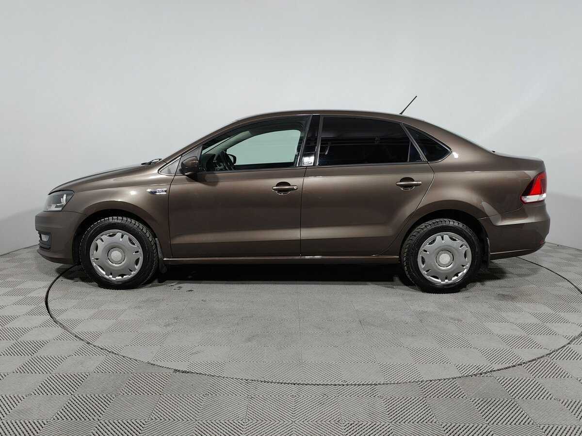 Volkswagen Polo с пробегом — 2016 год. Фото: #3