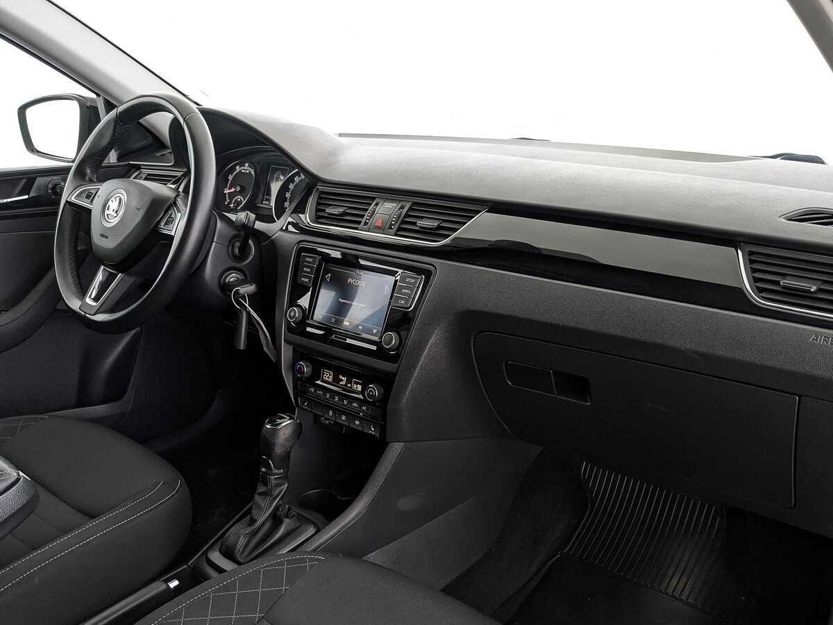 Skoda Rapid с пробегом — 2019 год. Фото: #8