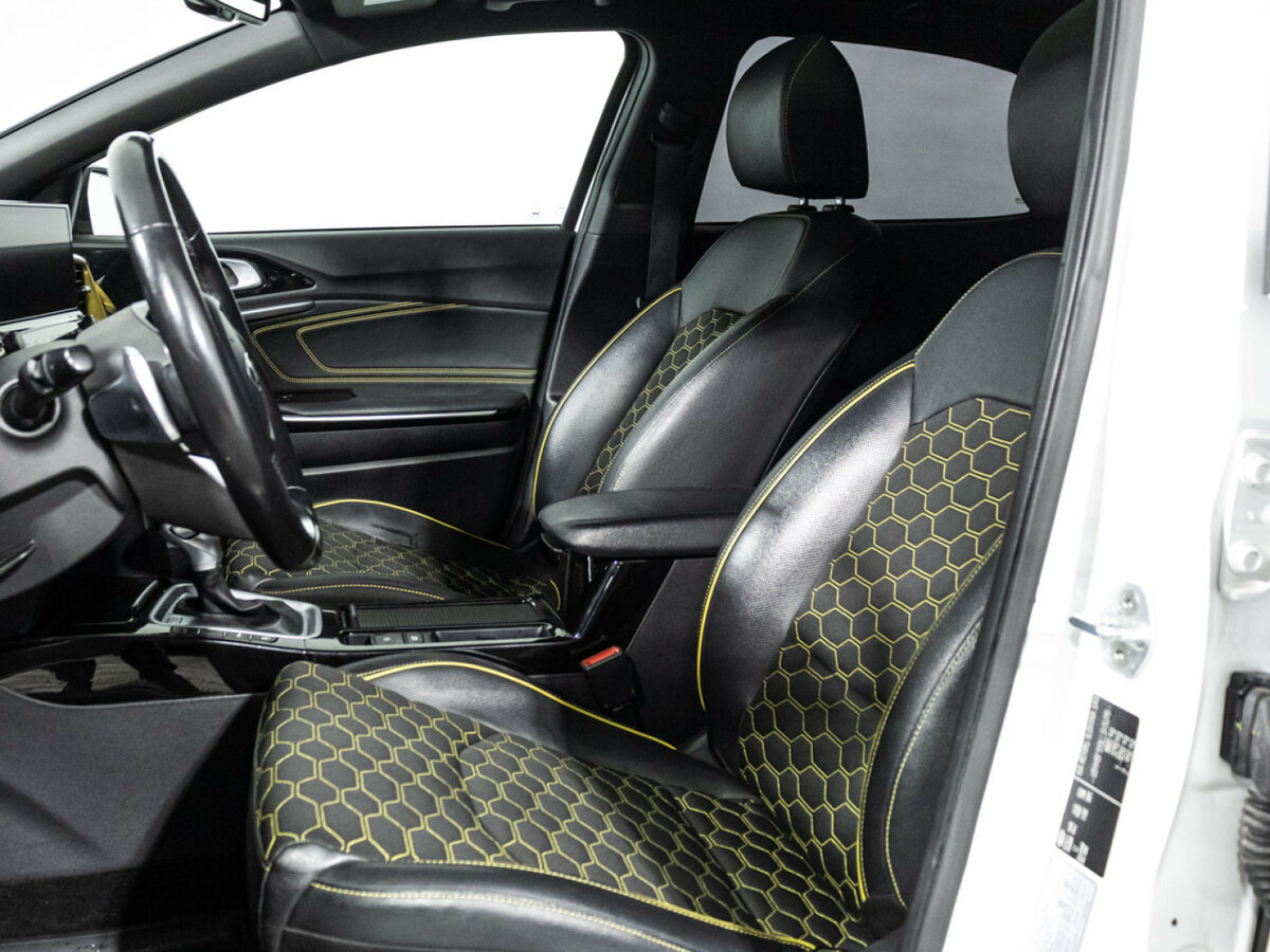 Kia XCeed с пробегом — 2020 год. Фото: #14