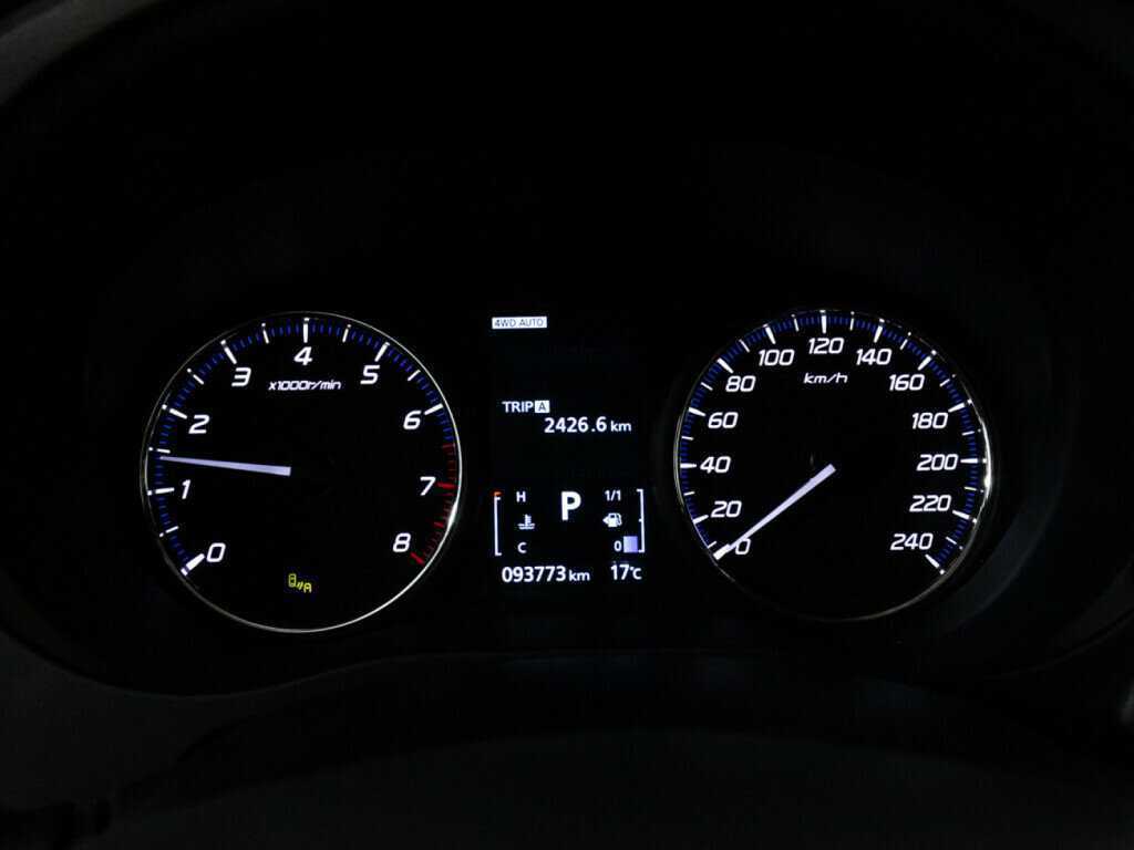 Mitsubishi Outlander с пробегом — 2018 год. Фото: #11