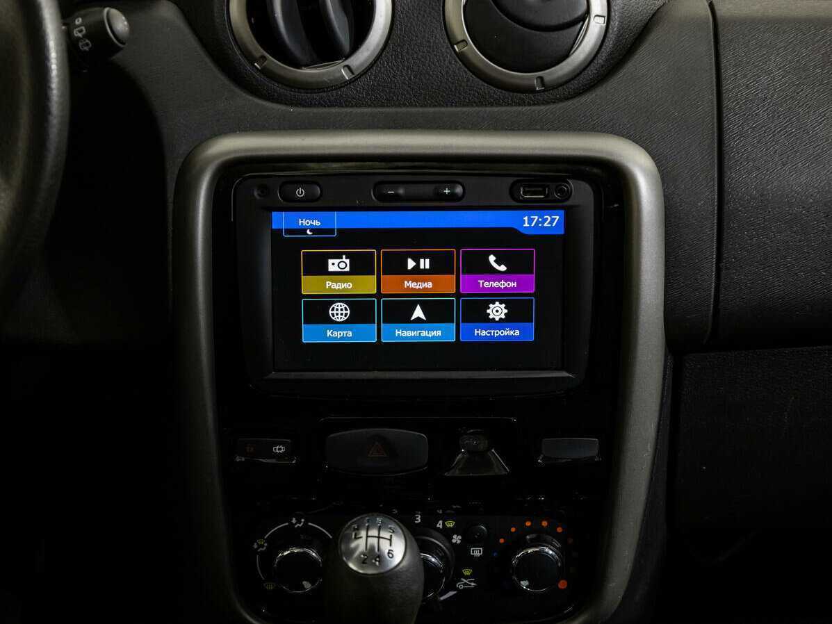 Renault Duster с пробегом — 2015 год. Фото: #12